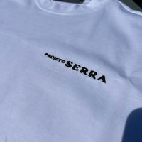 Na T-Shirt das Serras, em algodão 100% orgânico, cabem as histórias que viveste ou viverás em 35 Serras do nosso Portugal. Com ela, carregas nas costas as memórias dos dias bem passados em forma de checklist, que podes ir bordando ao passo que conquistas cada uma das nossas serras. Com um kit de costura incluído e um tutorial vais conseguir marcar um X na caixa de cada novo cume que alcanças!