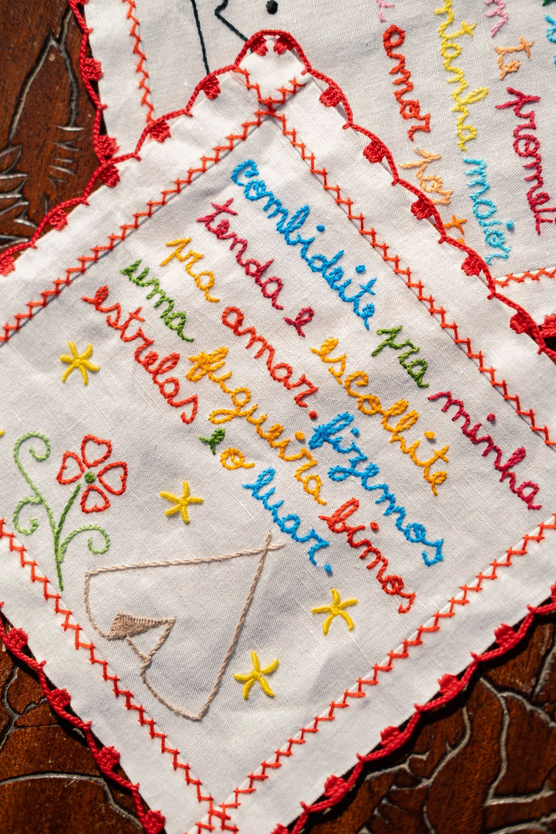 Lenço dos Namorados: A Tenda